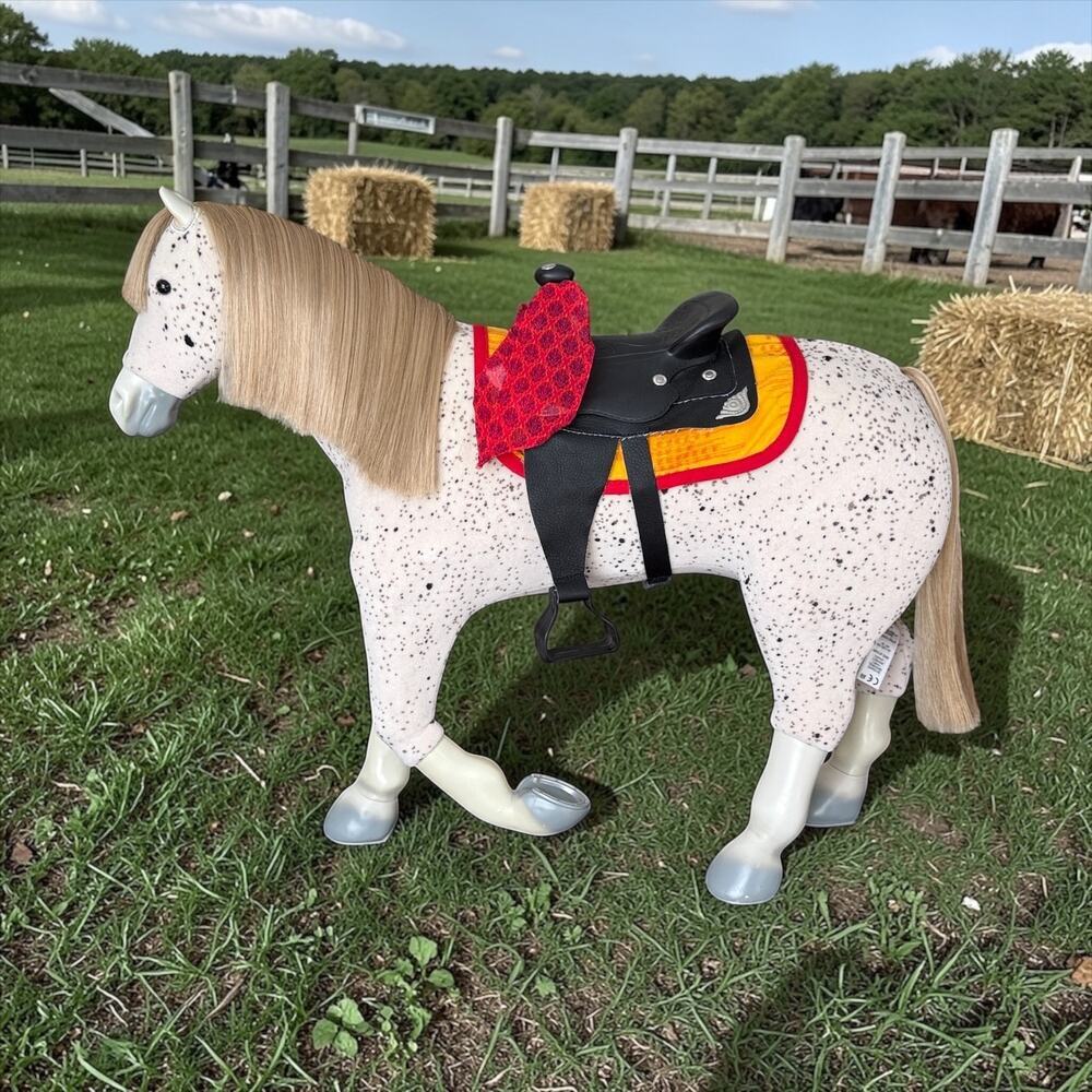 American Girl Saige's Poseable Horse Picasso (Read)